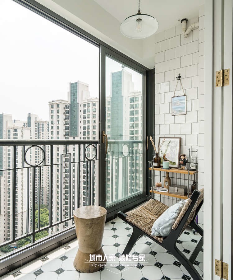 95平米兩居室室內(nèi)裝修 打造通透精致居家空間 95平米兩居室室內(nèi)裝修 打造通透精致居家空間